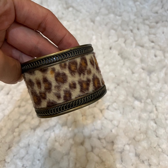 Leopard Print Bangle - Picture 3 of 5